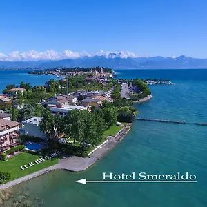 Smeraldo Отель