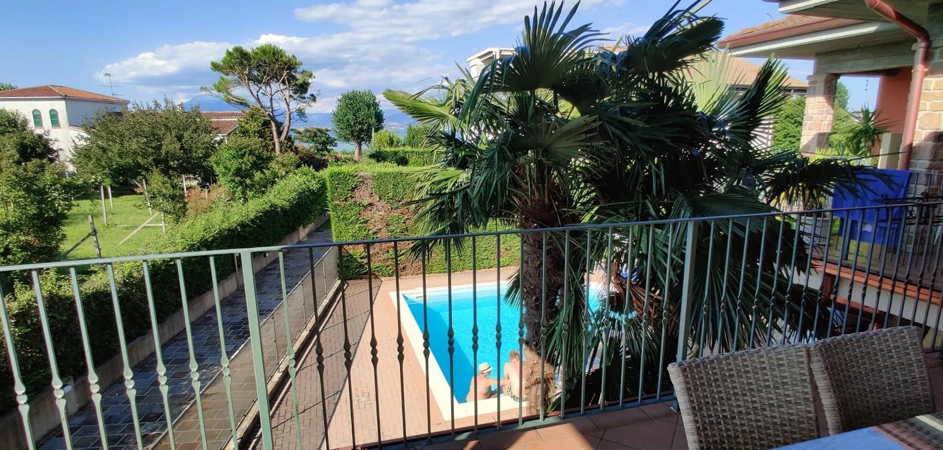 Villa Lago 5 سيرمِيوني