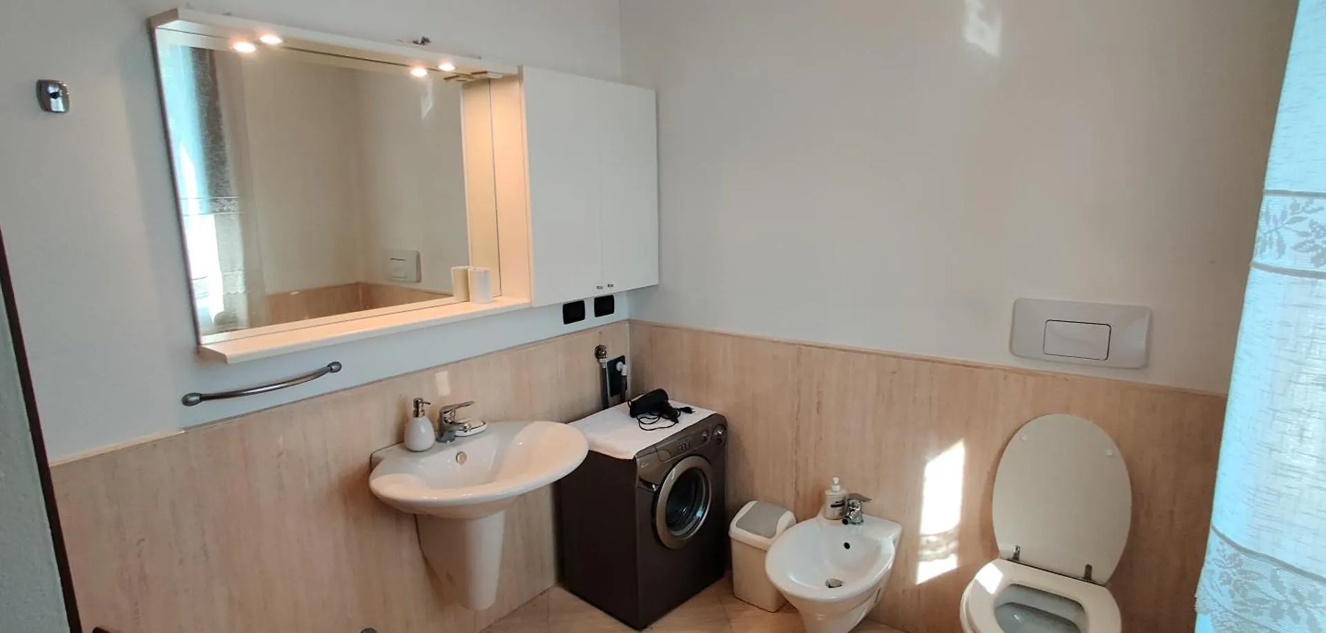 Apartment Villa Lago 5 Sirmione Italy